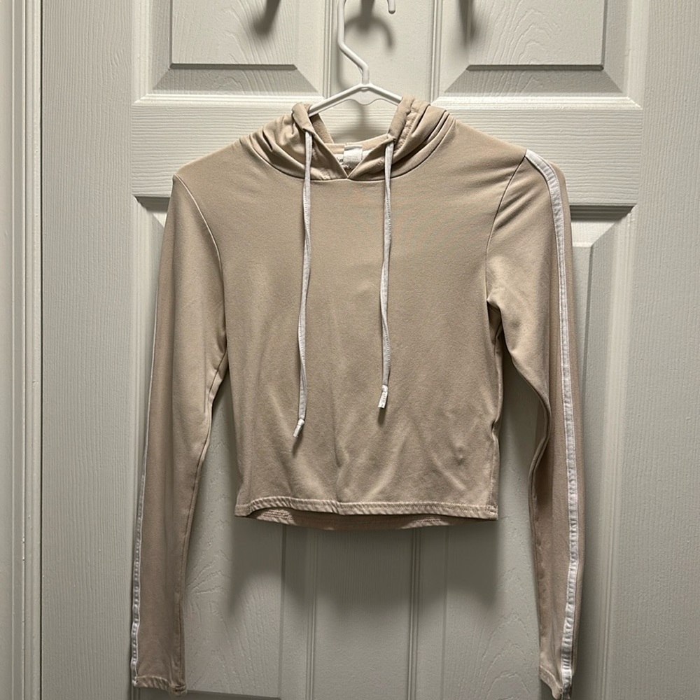 Hooded Cropped Long Sleeve